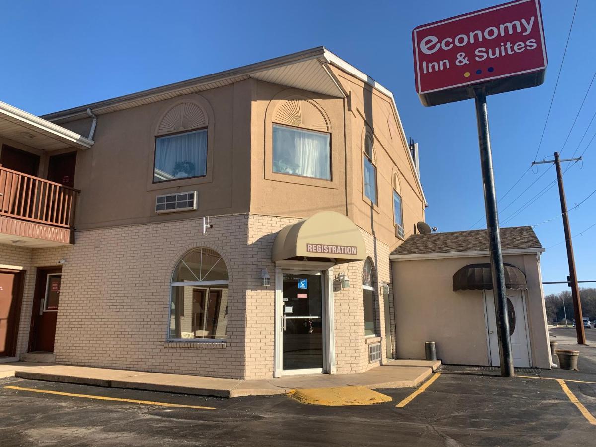 Economy Inn & Suites Hannibal Buitenkant foto